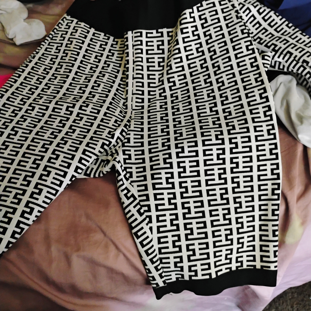 Lucca Couture Black and White Geometric Leggings